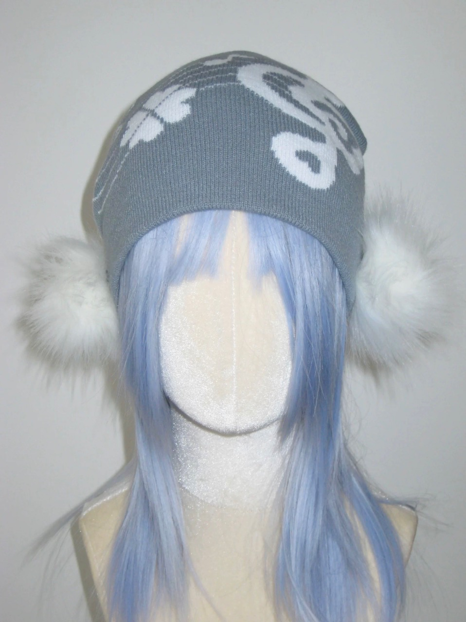 Grey and white Harmonic beanie