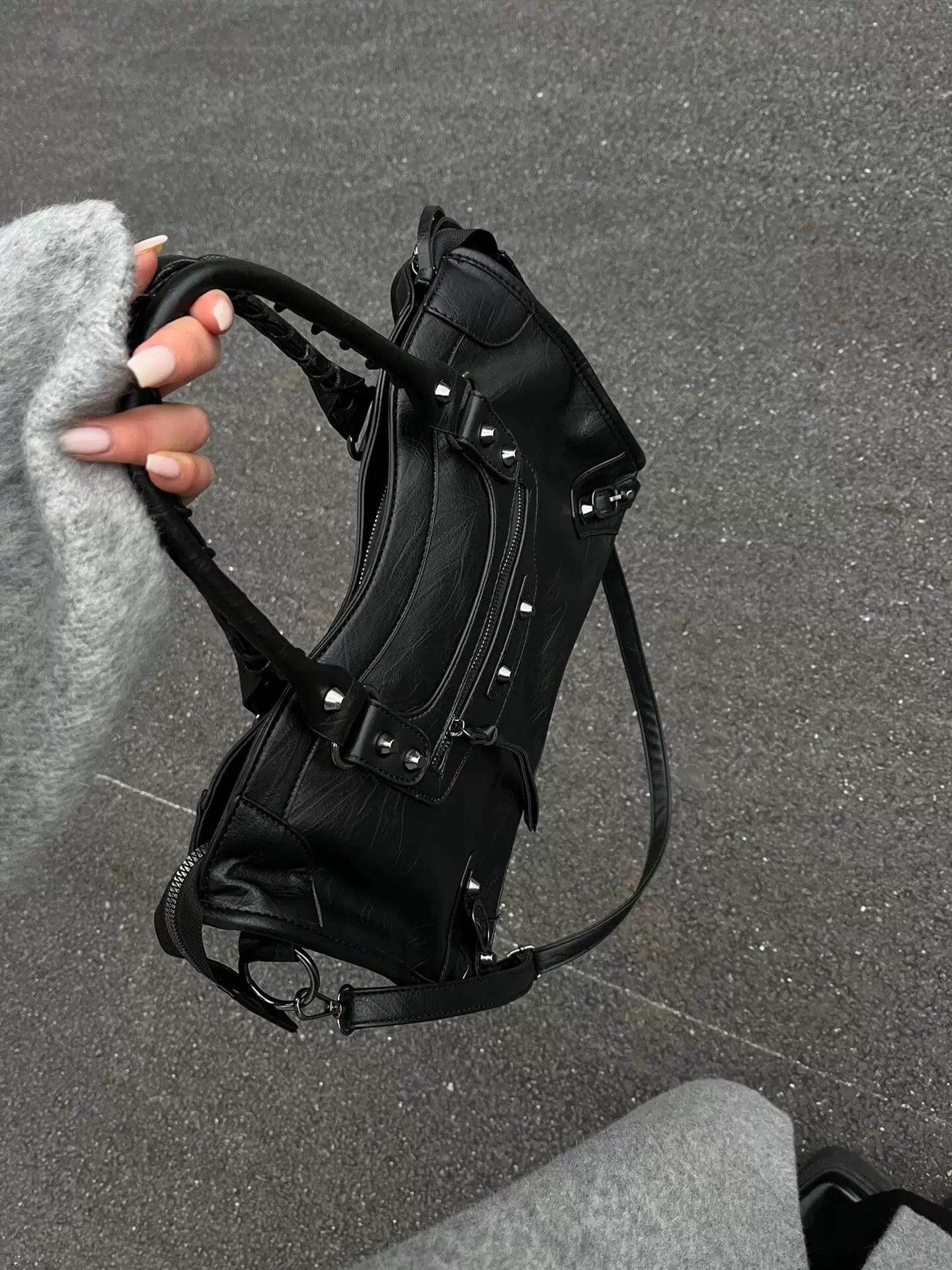 Shadow Line Bag